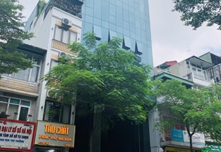Bán toà nhà Văn Phòng VIP 9 tầng mặt phố Khâm Thiên Dt 380m2 Mt 10m. Giá 215 tỷ