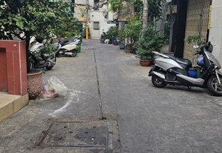 Hẻm xe hơi, Lạc Long Quân, Phường 3, Quận 11, 62m, kinh doanh, chỉ 5,1 tỷ.