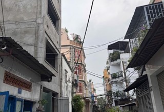 Nhà nát, hẻm xe hơi 5m, Ung Văn Khiêm, Phường 25, Bình Thạnh, 80m, ngang 5m, chỉ 11,3 tỷ.